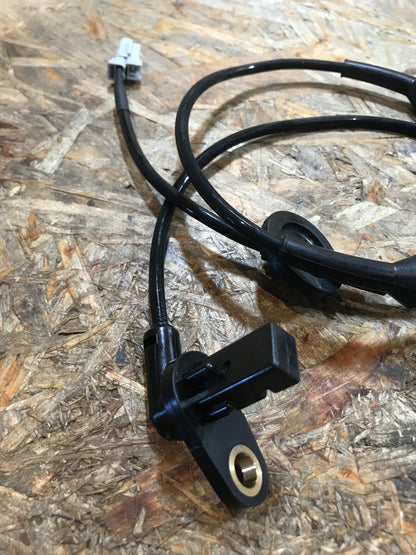 Nissan X-Trail 03-07 ABS-Sensor vorne rechts NEU