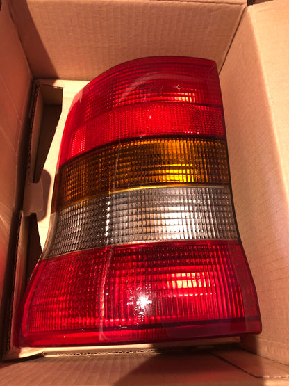 Original Opel Astra F Heckleuchte links Neu