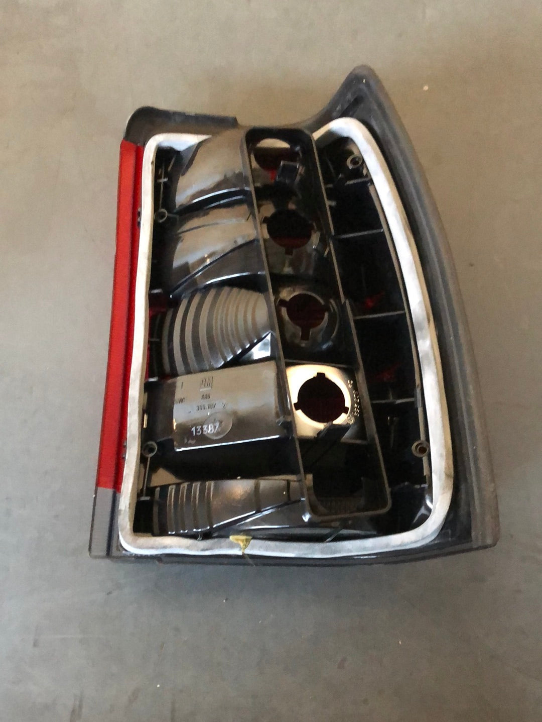 Original GM Opel Omega A Heckleuchte links Neu