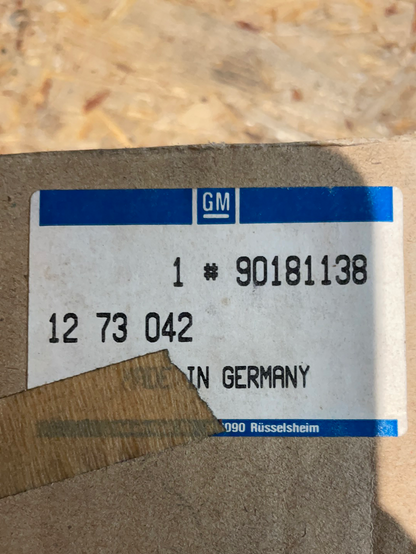 Original GM Opel Kadett E Caravan Wischermotor hinten Neu