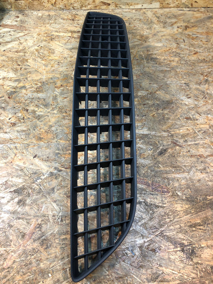 Original GM Opel Astra H Frontschürze Unterer Kühlergrill Neu