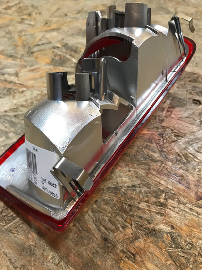 Original Opel Insignia Sports Tourer Rückleuchte Kofferraum hinten rechts NEU