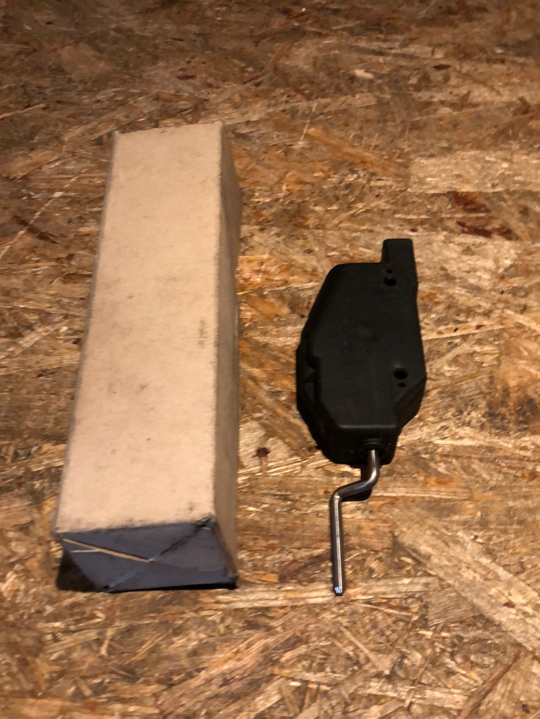 Original GM Opel Vectra B ZV Stellmotor Tankklappe Neu