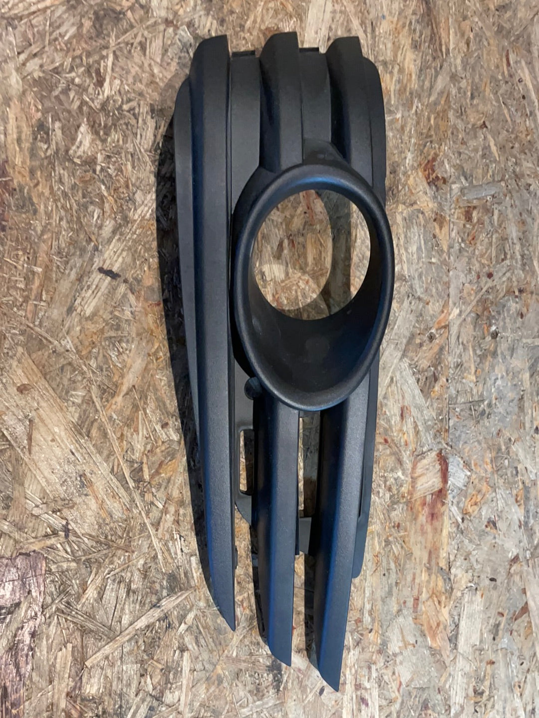 Original GM Opel Vectra C Einsatz Stoßfänger vorne links Neu