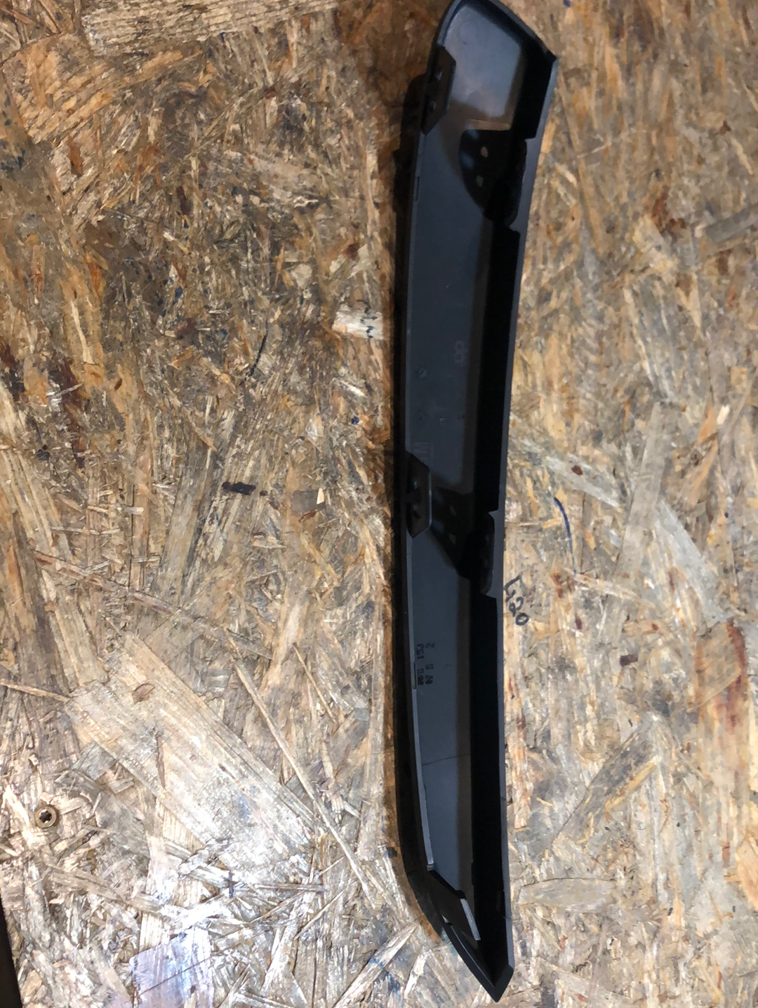 Original GM Opel Astra Bj. 04-14 Abdeckung Stoßstange vorne rechts Neu