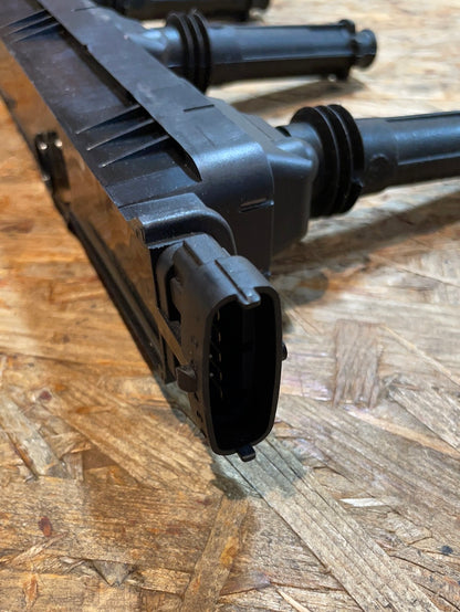 Original GM Opel Omega B 2,2 16V Zündspule Zündmodul Neu