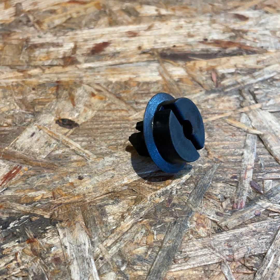 Original GM Opel Clips Kennzeichenhalterung Neu