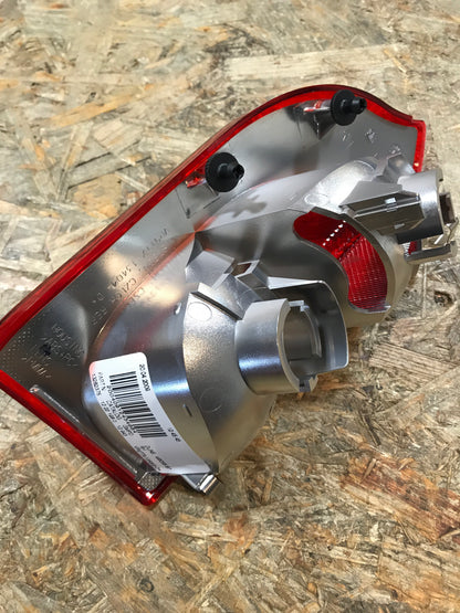 Original Opel Insignia Sports Tourer Rückleuchte Kofferraum hinten rechts NEU