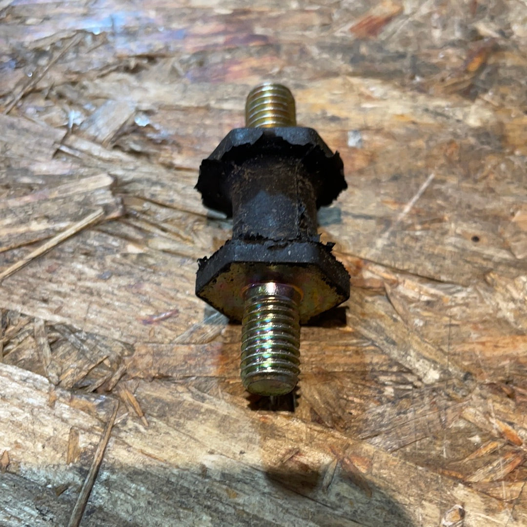 Original GM Opel Omega A Vectra A Ascona C Halter Kraftstoffpumpe Neu