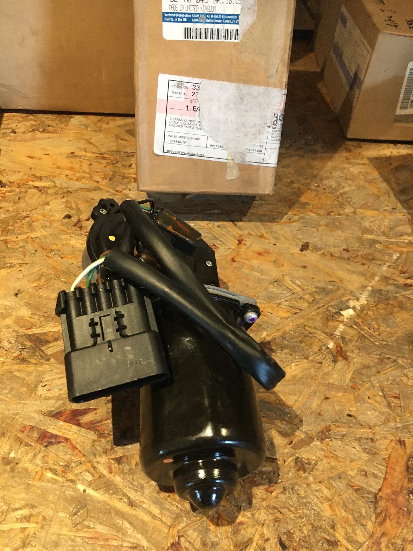 Original Meriva A wischermotor vorne NEU