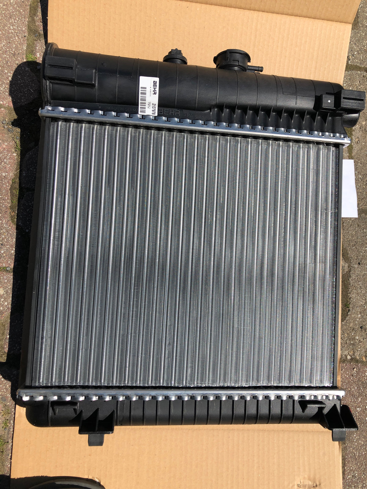 BEHR Mercedes Benz C CLK E Kühler Neu