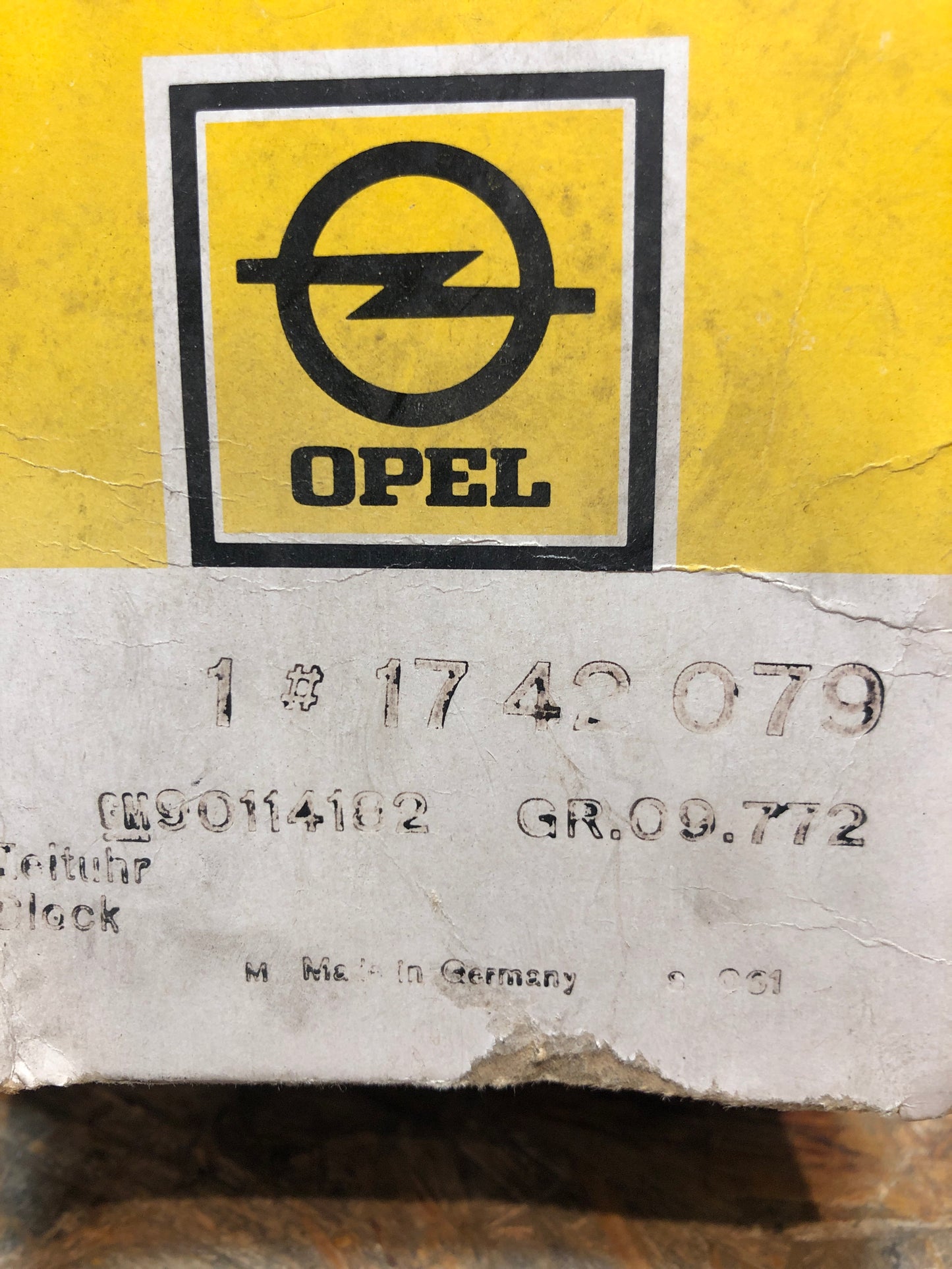 Original Ascona B Analog Uhr