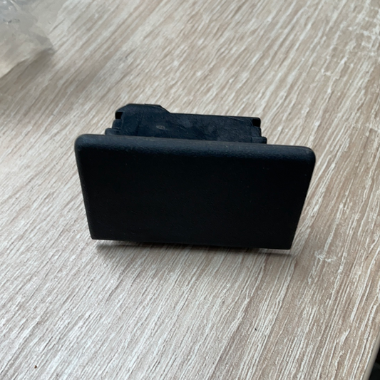 Original GM Opel Kadett E Verschluss Amaturentafelkasten Neu