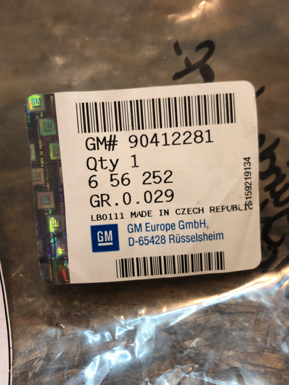 Original GM Opel Astra Calibra Vectra Schlauch Zylinderkopfhaubenlüftung Neu