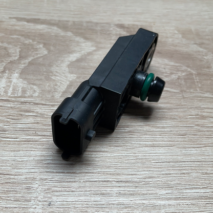 Original GM Opel Movano A Vivaro A Ladedrucksensor Neu