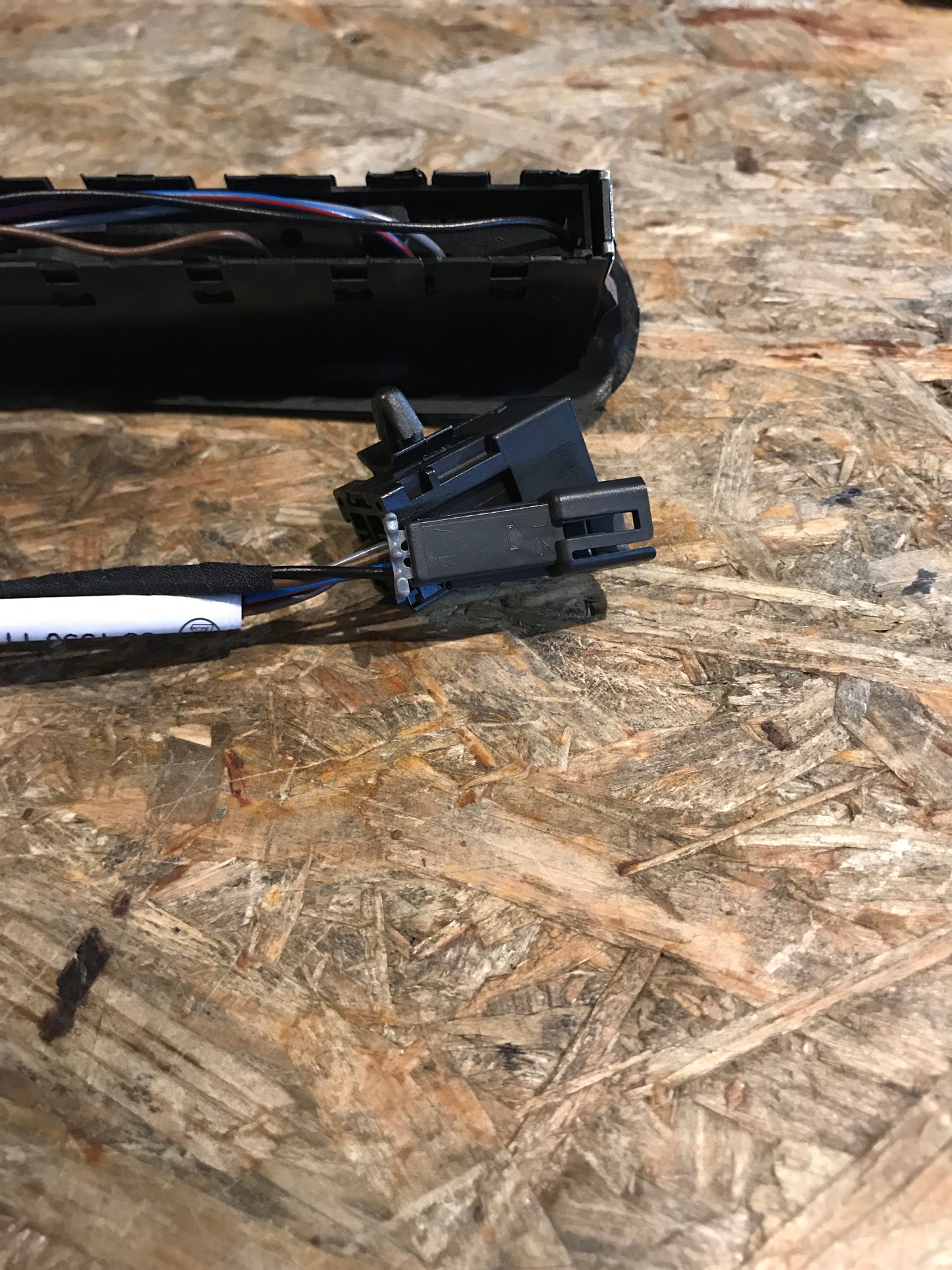 Original Opel Onega B Schalter Fensterheber vorne rechts NEU