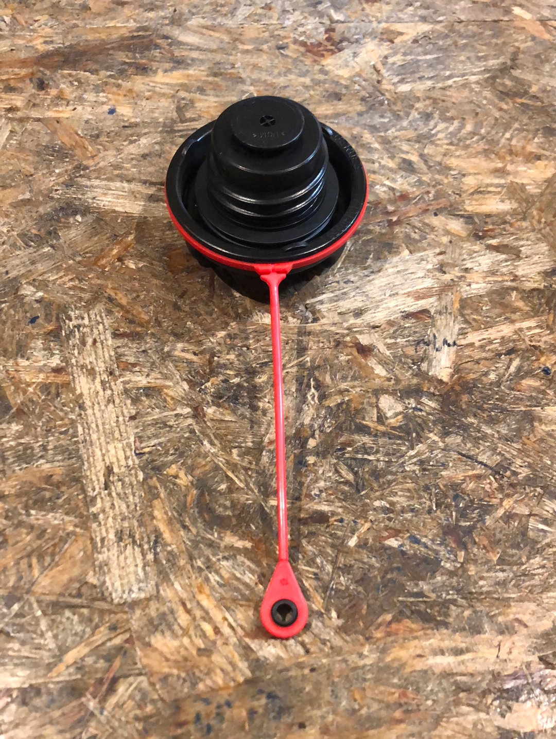 Original GM Opel Astra H Zafira B Tankdeckel Diesel Neu