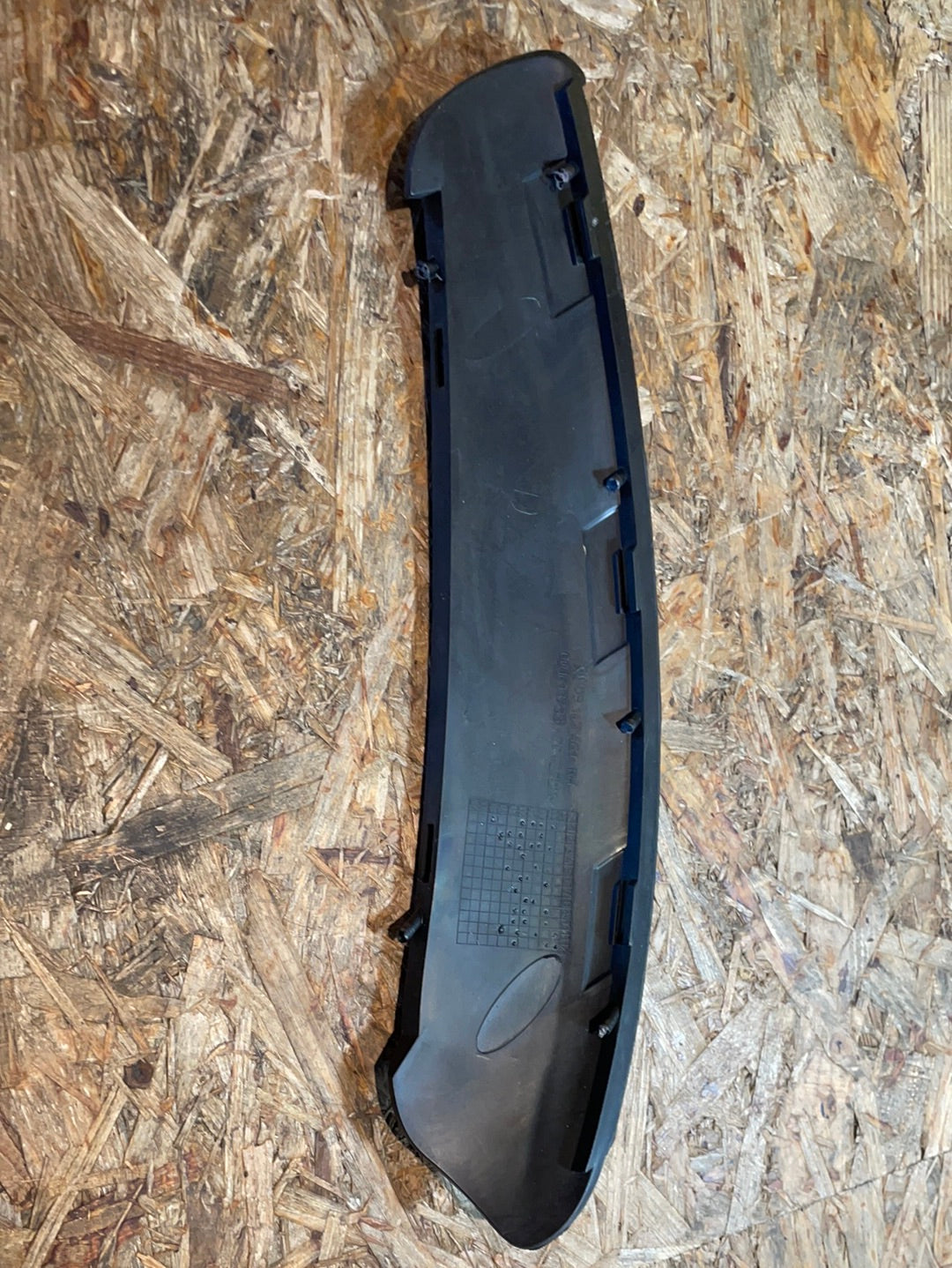 Original GM Opel Omega B Facelift Einsatz Frontverkleidung hinten rechts Neu