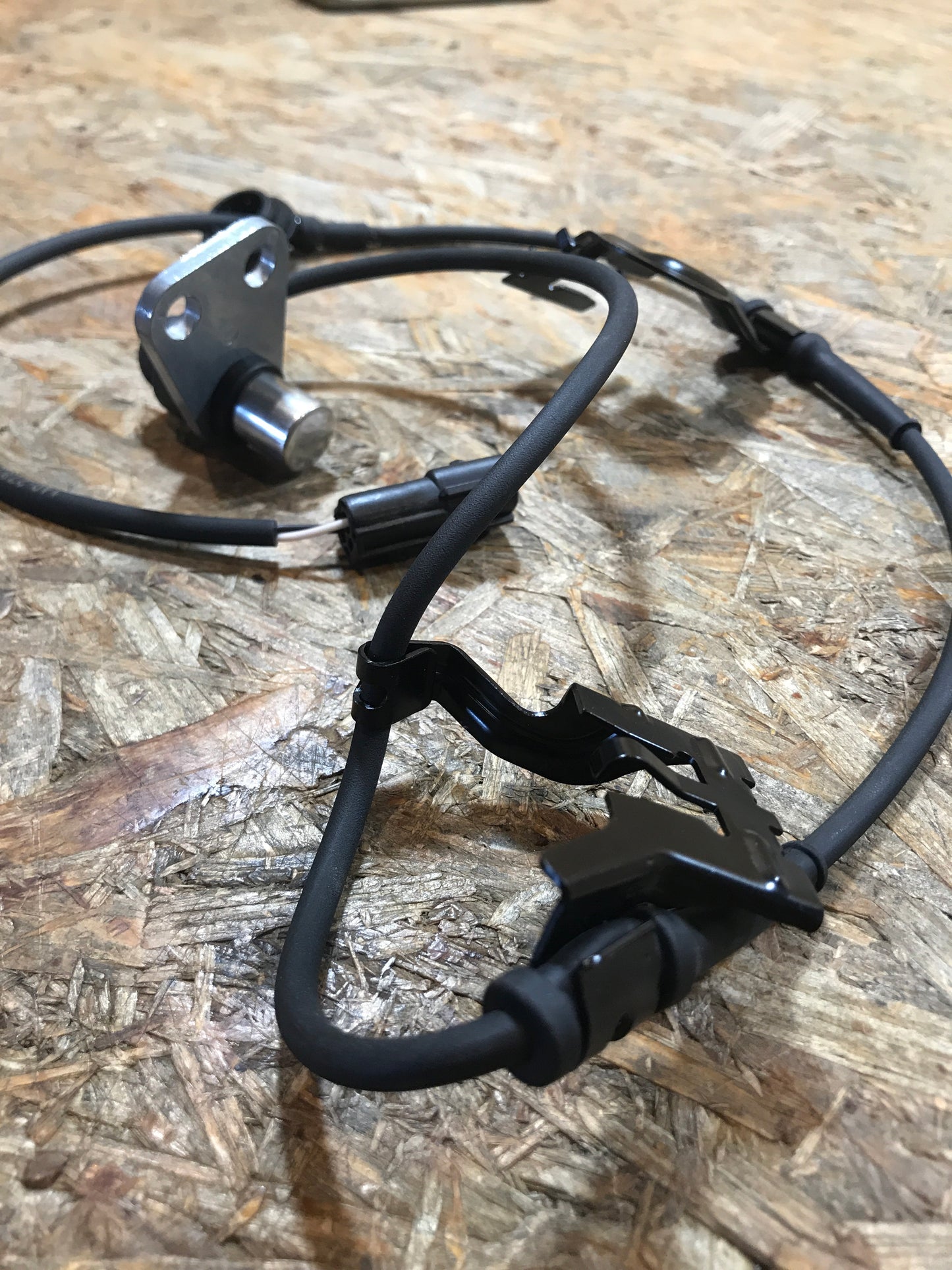 Mazda 121 ABS-Sensor vorne rechts NEU