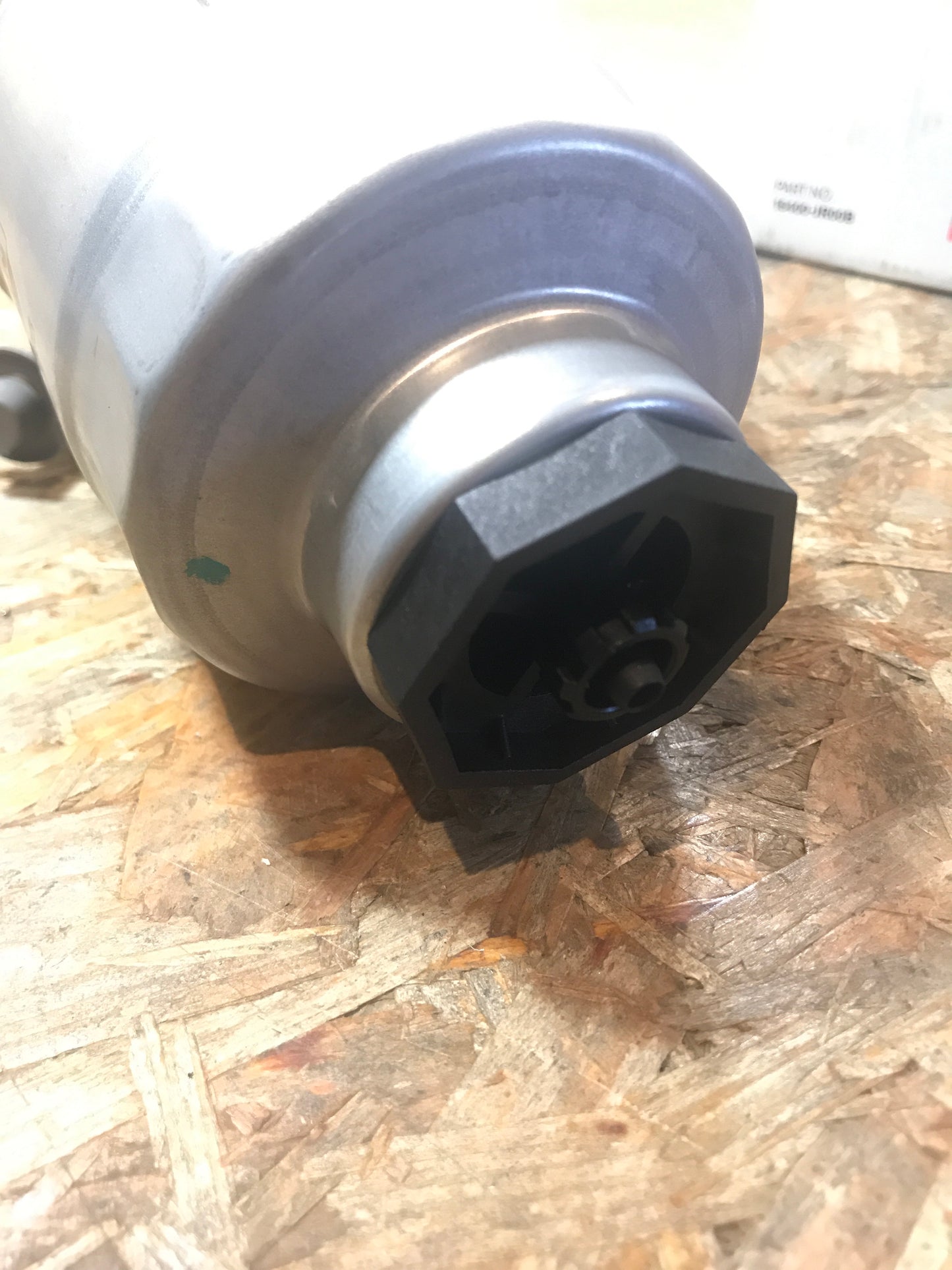 Original Nissan Navara 07-14 Benzinfilter Diesel NEU