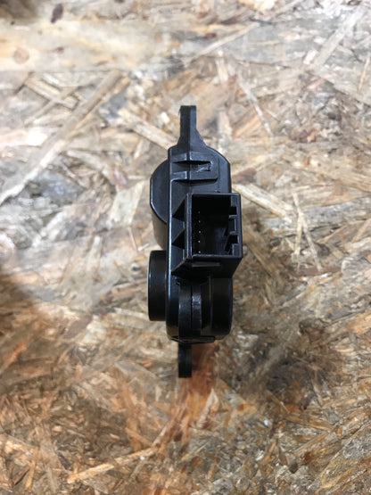 Original Opel Hyundai Veloster 11-14 Stellmotor Umluftklaple NEU