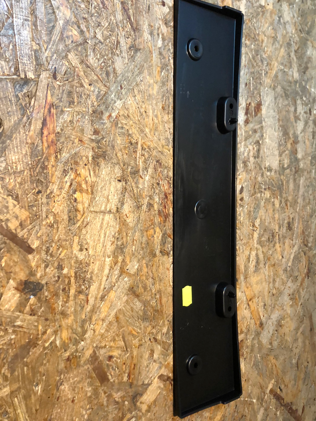 Original Renault Captur Zierschutzleiste für Stoßfänger vorne Mitte Neu