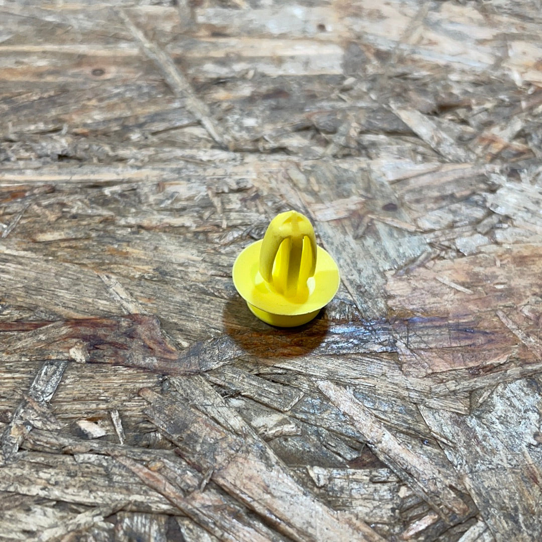 Original GM Opel Astra H Clips Verkleidung Neu