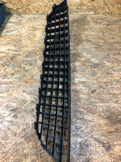 Original GM Opel Astra H Frontschürze Unterer Kühlergrill Neu