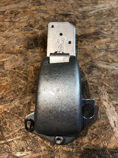 Original GM Opel Movano A Scharnier Rückwandtüre Neu