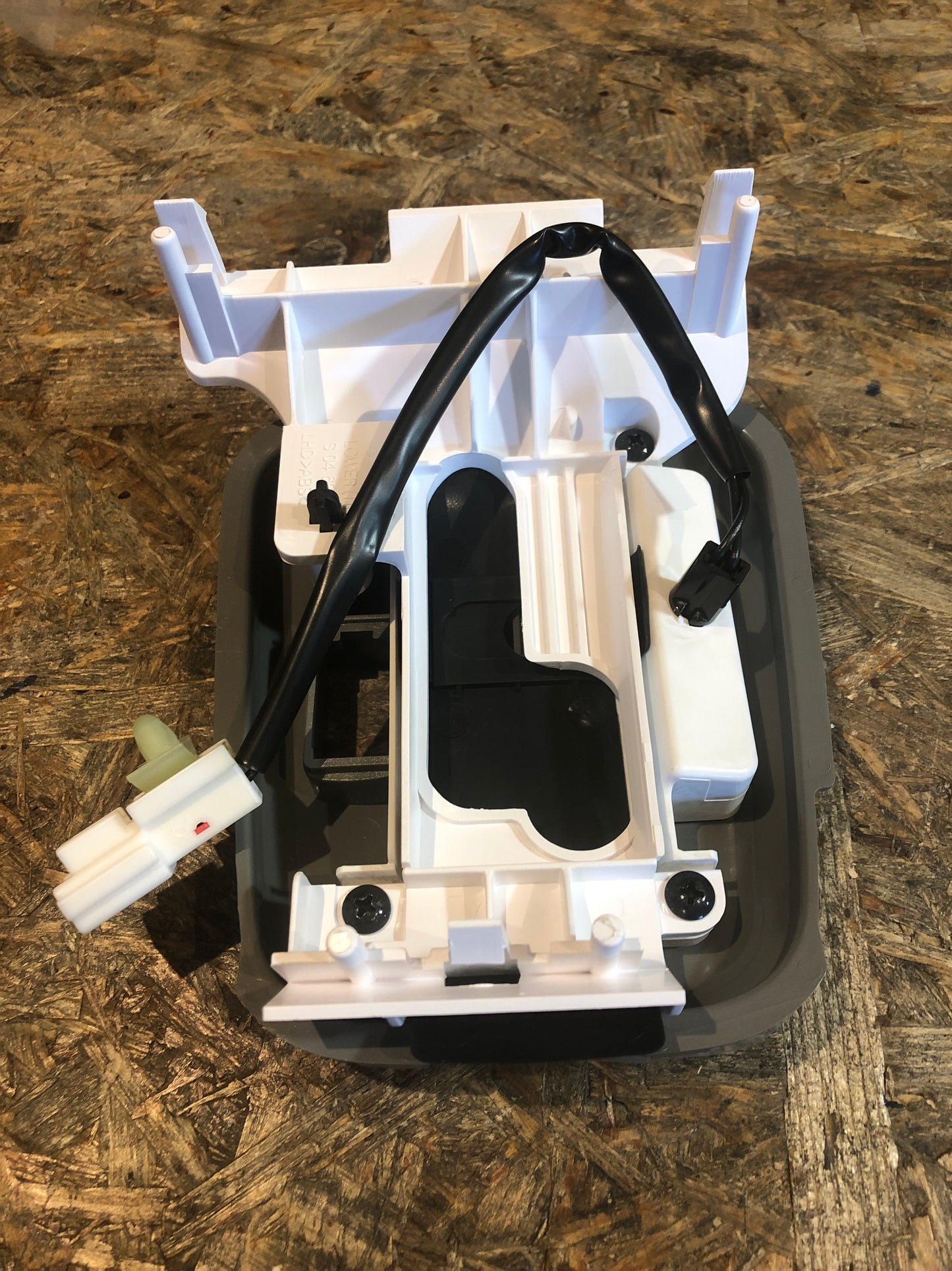 Original GM Chevrolet Captiva Abdeckung Schaltkulisse Neu