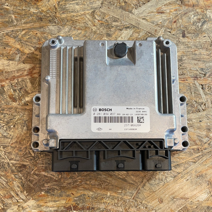 Original GM Opel Vivaro 1.6 CDTI Bi Turbo 125 Motorsteuergerät Neu