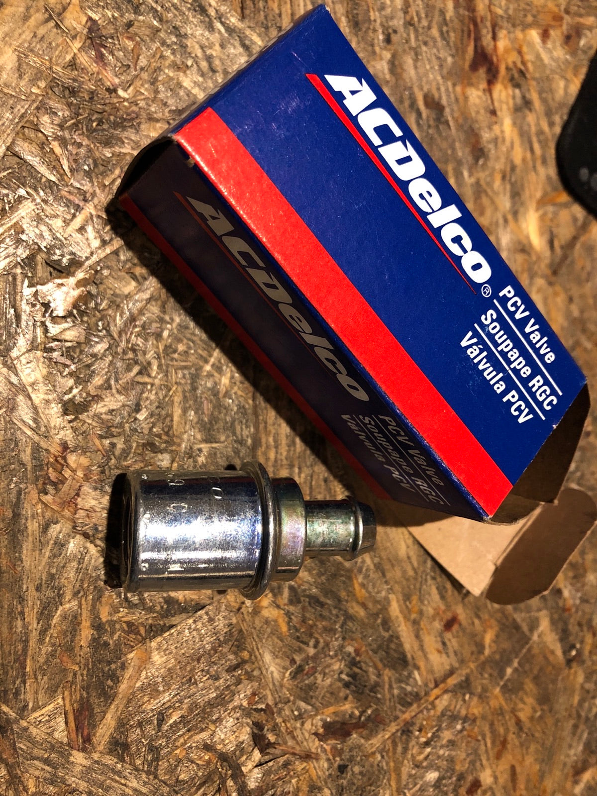 Original ACDelco Cadillac PCV Ventil Neu