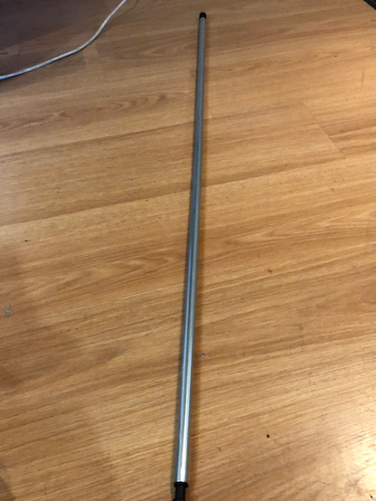 Original GM Opel Stützrohr Verkleidung Laderaum Mitte Hinten Neu