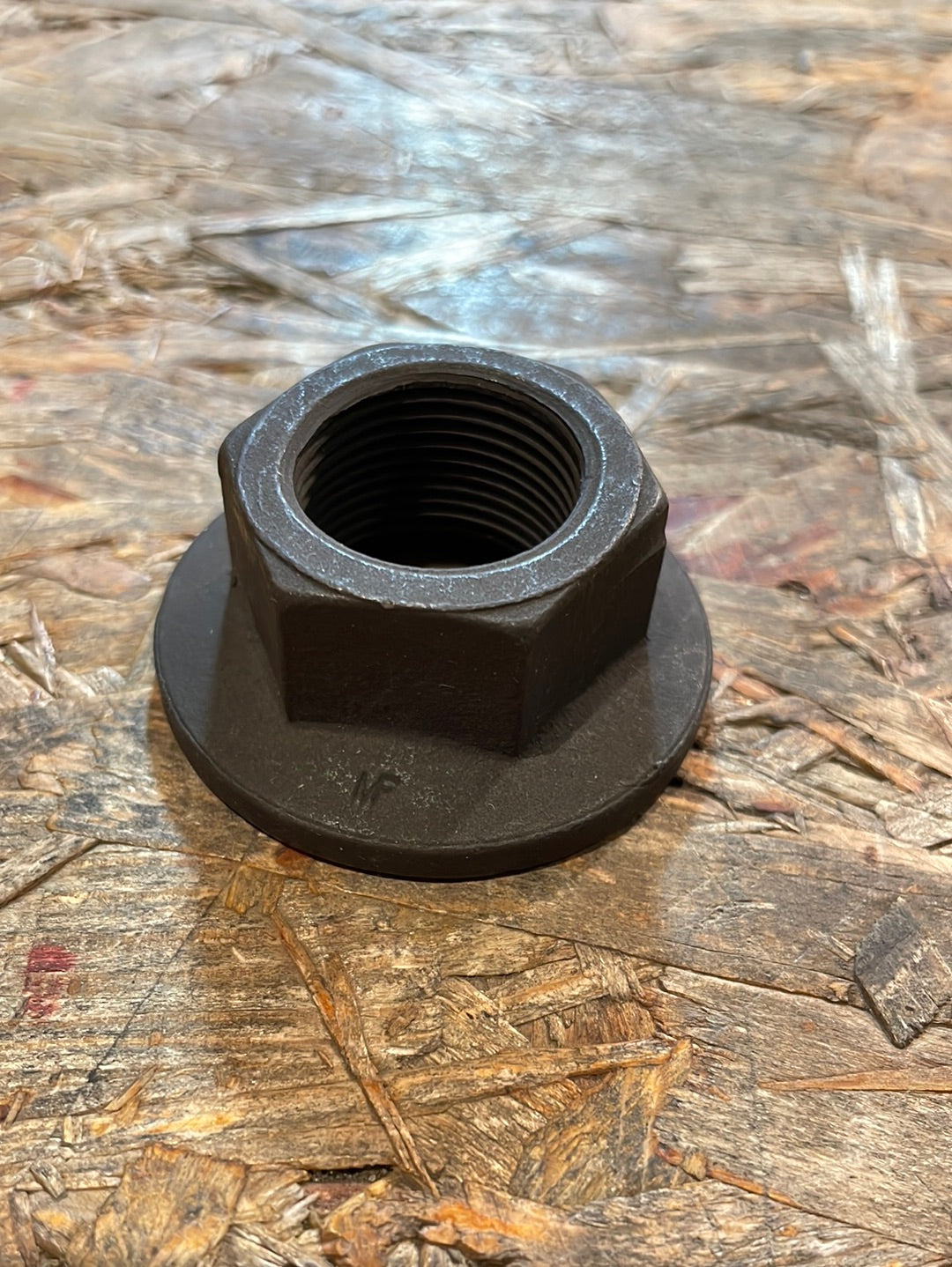 Original GM Opel Omega A Senator B Mutter Nabenhalterung Vorderrad Neu