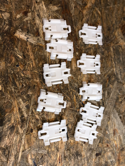 Original GM Opel Vectra B Clip Zierleiste Heckscheibe Neu