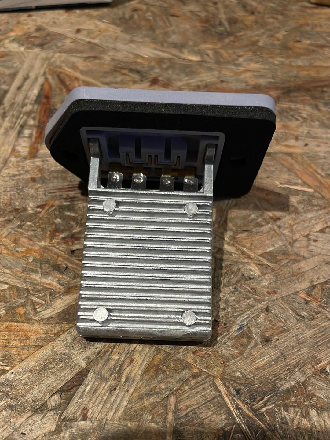 Original GM Opel Antara Widerstand Gebläsemotor Neu