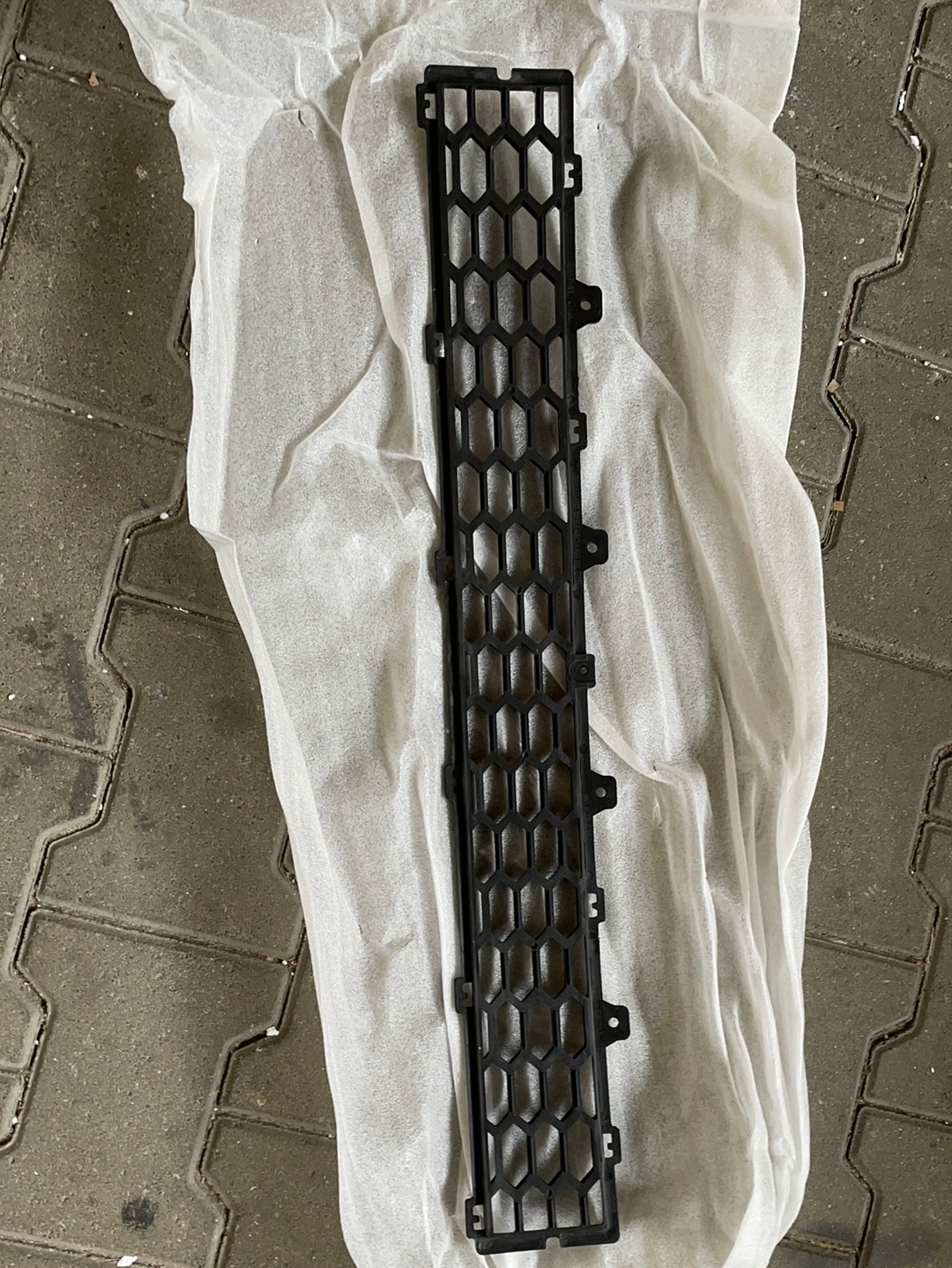 Original GM Chevrolet Captiva Kühlergrill Neu