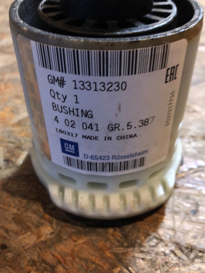 Original GM Opel Astra J Schrägheck (P10) 1.4 Turbo Bj. ab 09 140PS Achslager Neu