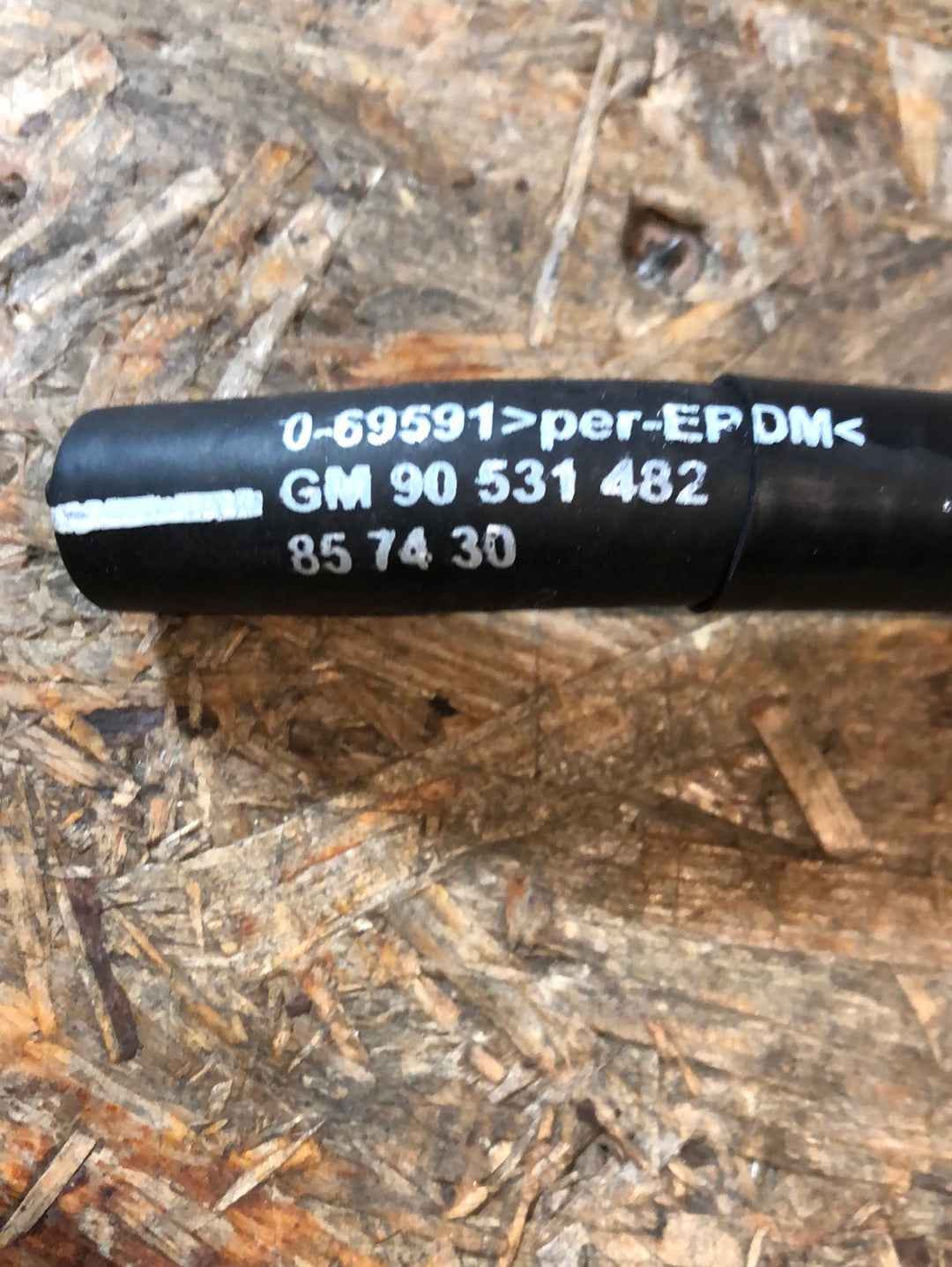 Original GM Opel Astra F Schlauch Drosselklappenteil an Bypassgehäuse Neu