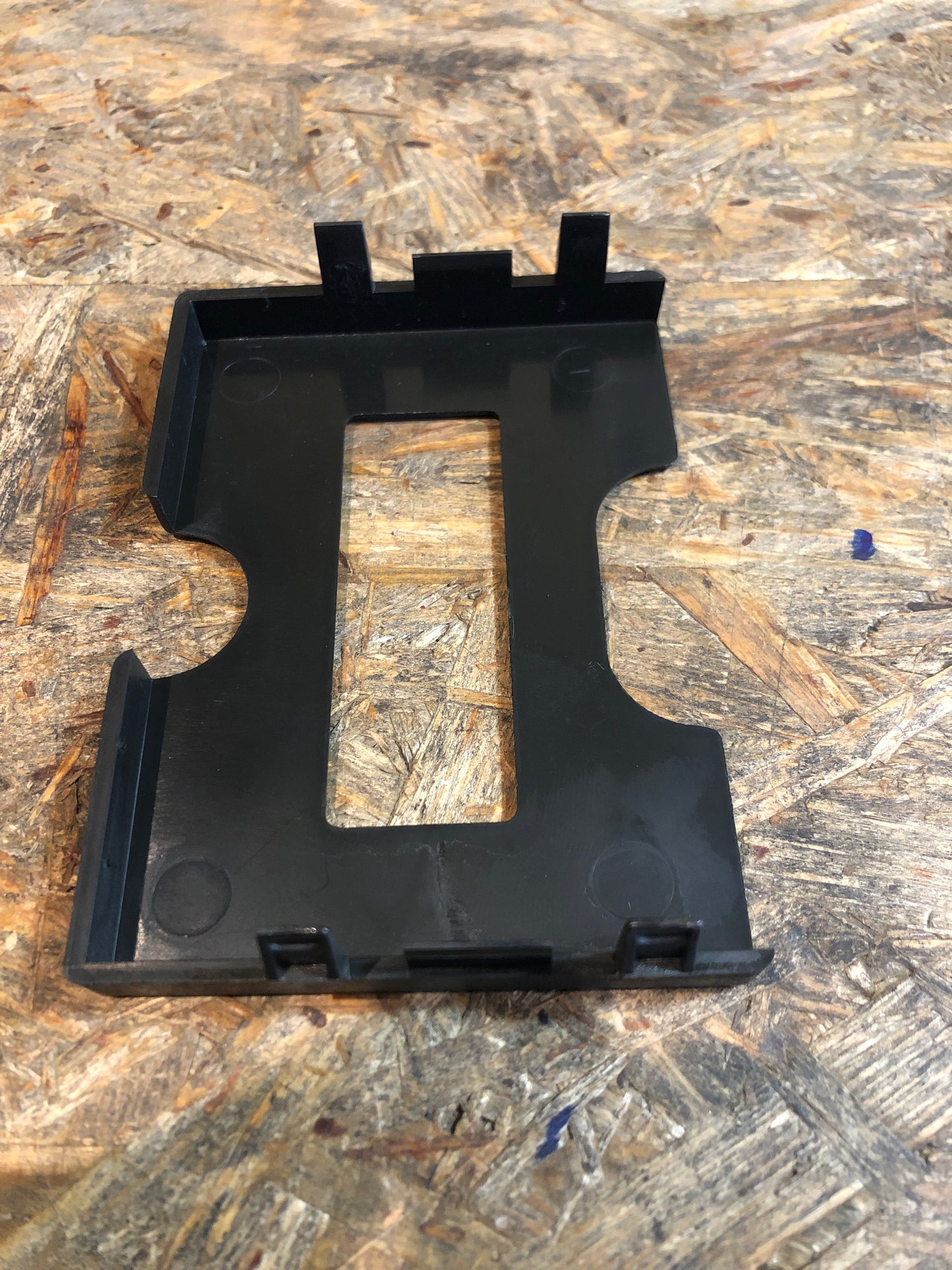 Original GM Opel Astra F Rahmen Amaturentafel Kasten Neu