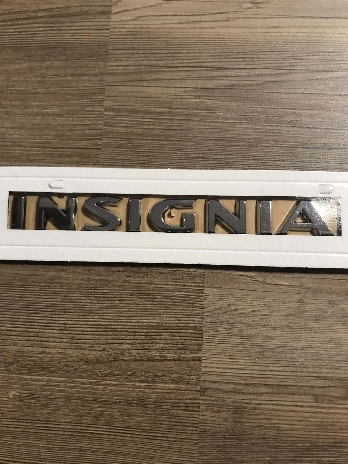 Original Insignia Schriftzug Hecklappe Chrom NEU