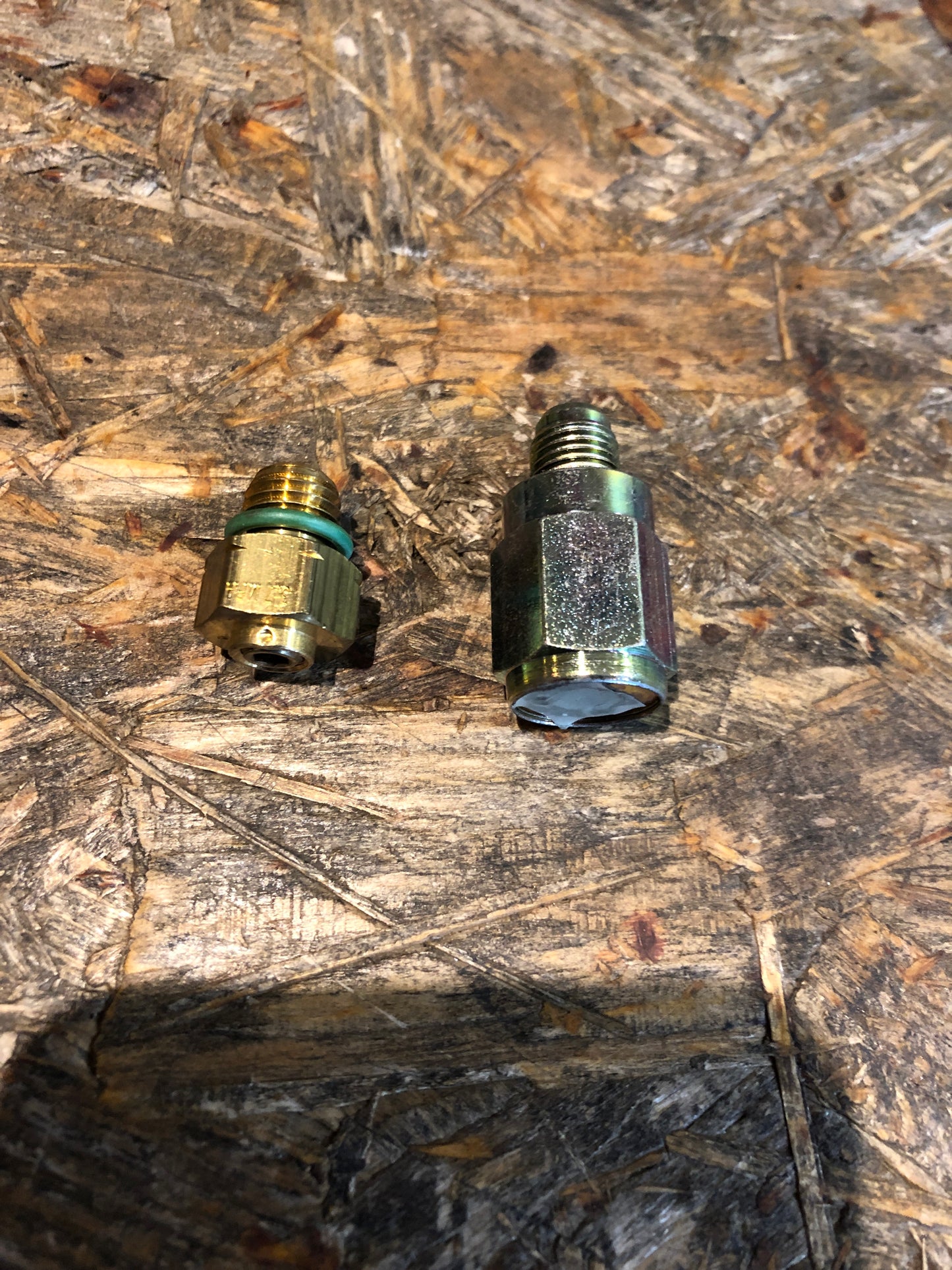 Original GM Opel Vectra B Unterdruckventil Kompressor Neu