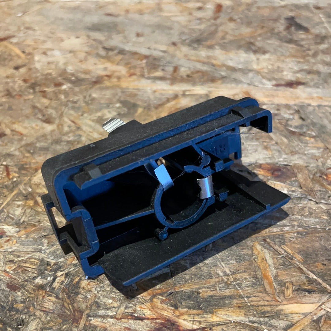 Original GM Opel Astra F Berlina 1,4/1,6i Kennzeichenbeleuchtung Neu