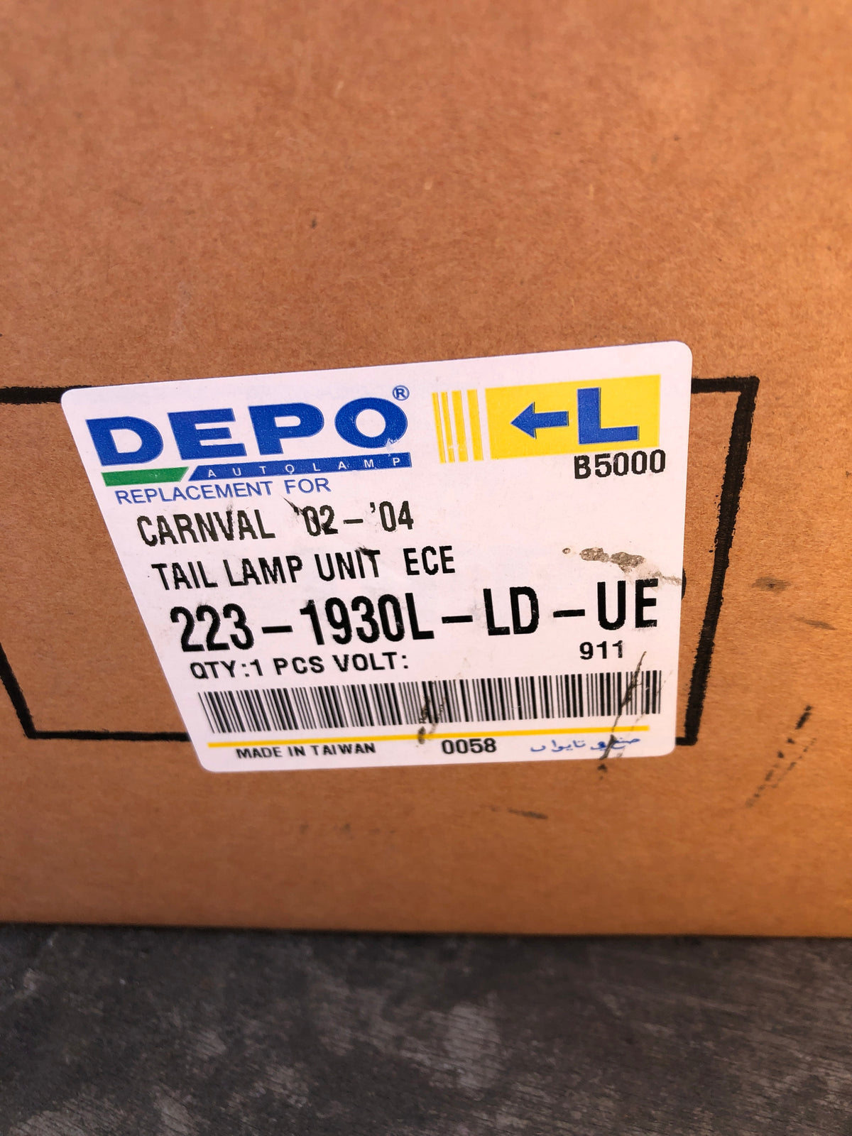Original Depo Kia Carnival Heckleuchte links Neu