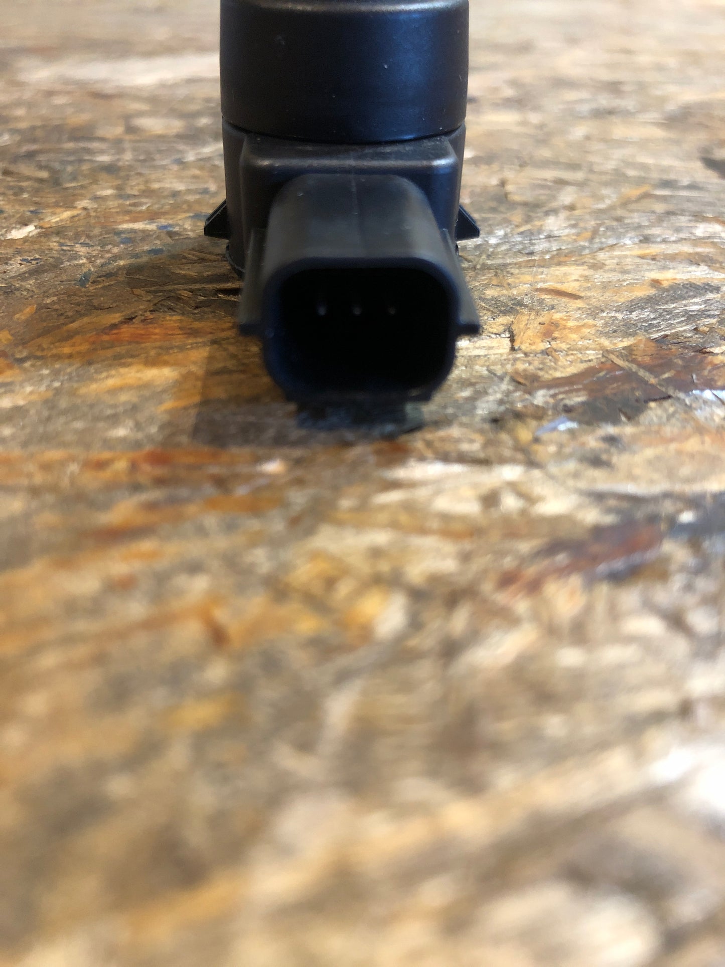 Original GM Opel Astra J Sensor Einparkhilfe Neu