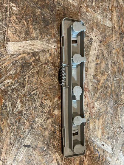 Original GM Opel Omega A Kontaktplatte Fassung Rückleuchte hinten rechts Neu