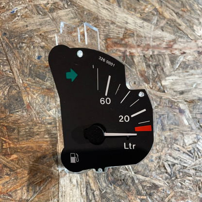 Original GM Opel Omega B Tankanzeige Neu