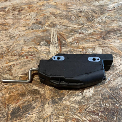 Original GM Opel Vectra B Stellmotor Tankklappe Neu