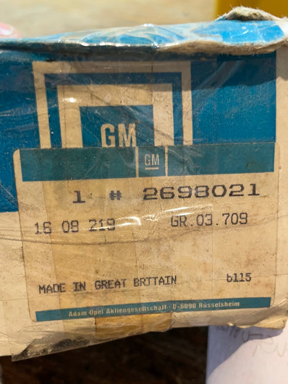 Original GM Bedford Vauxhall Auspuffbefestigung Neu