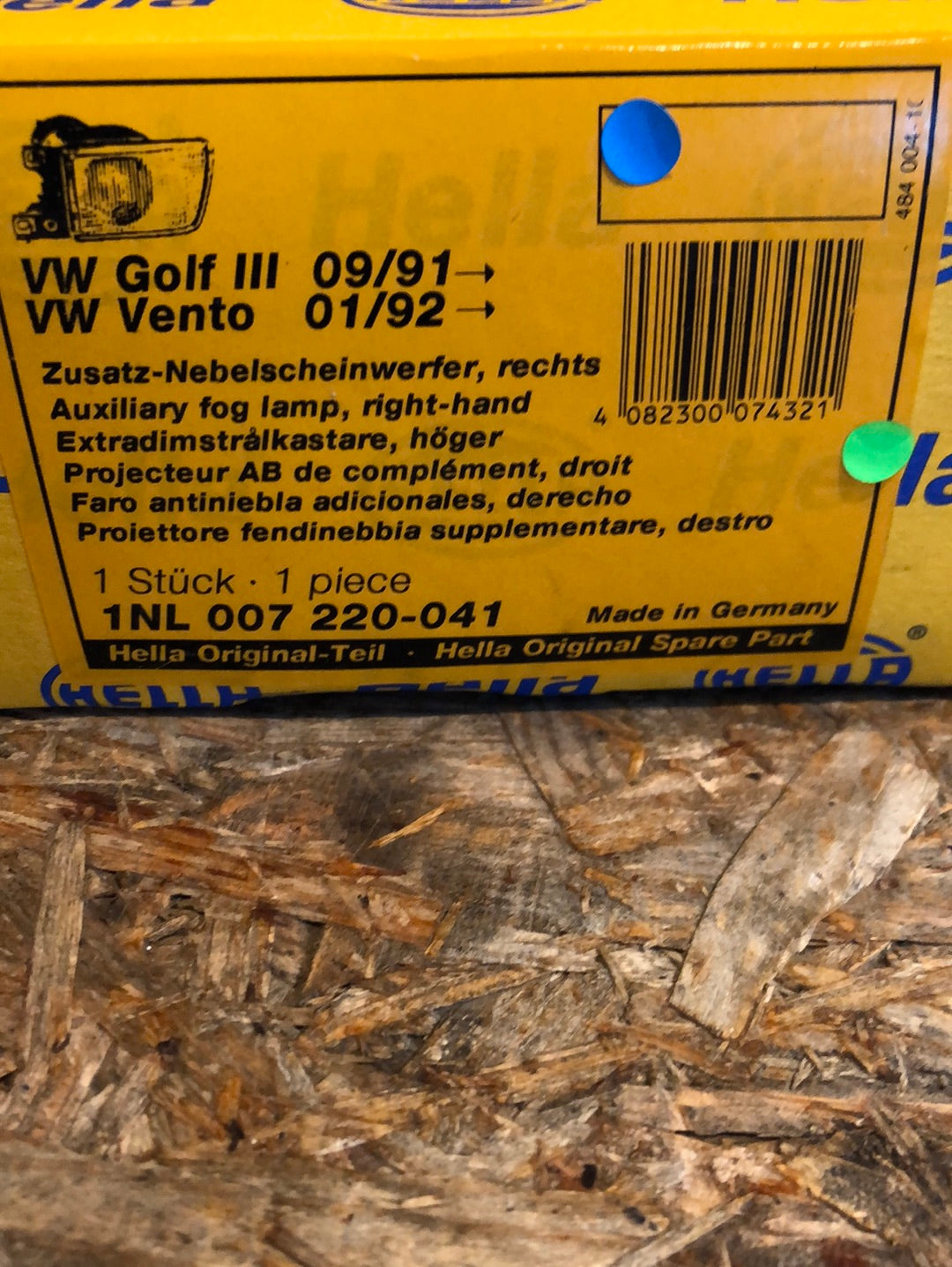 Original Hella VW Golf 3 Bj. 91 Vento Bj. 92 Zusatz-Nebelscheinwerfer rechts Neu